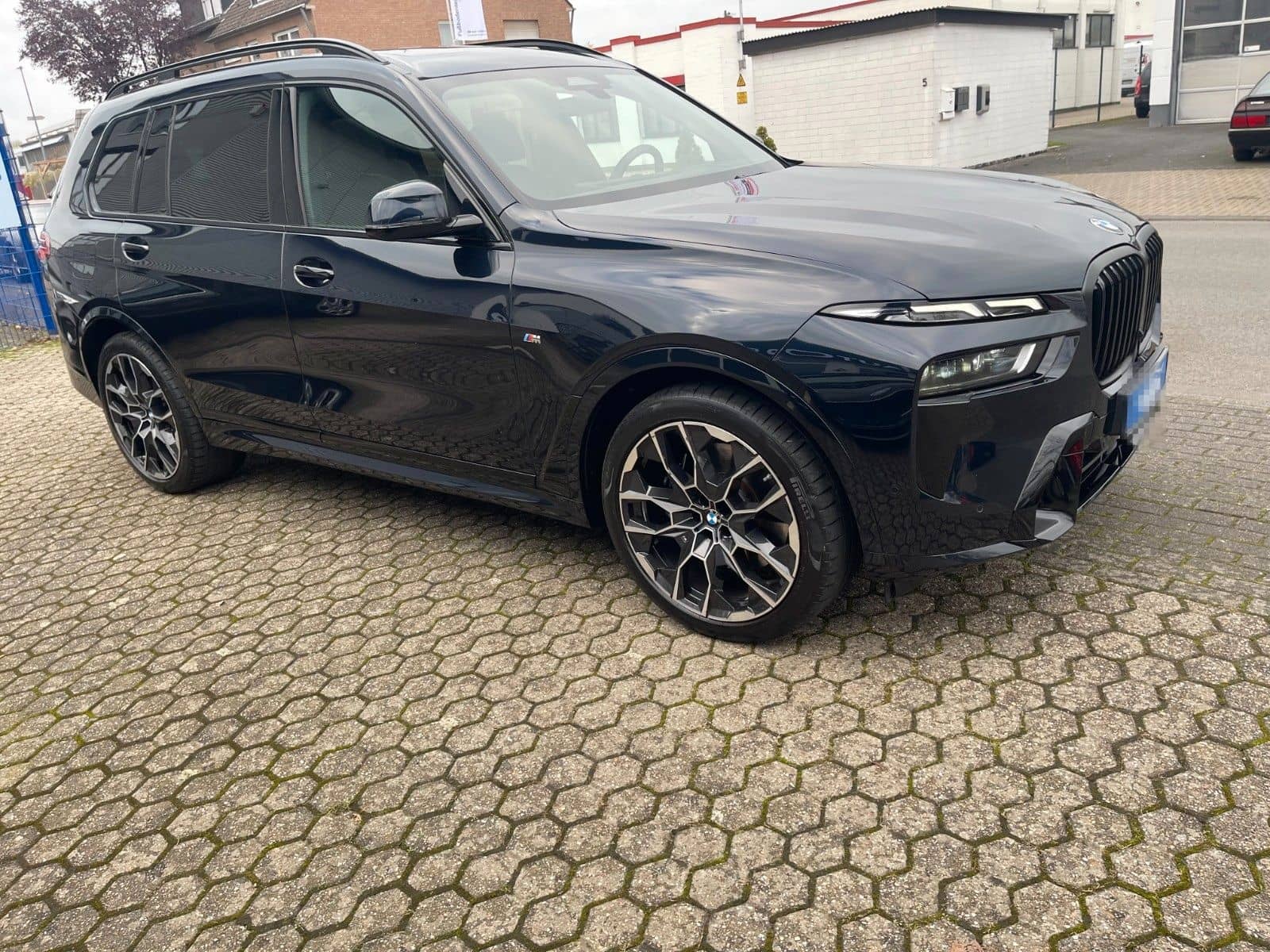 BMW X7 xDrive 40 d M Sport 22 Zoll Pano HeatUP Kamer foto 3