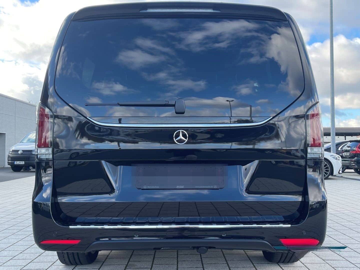 Mercedes-Benz V 300 d AMG EXCLUSIVE EDITION 4MATIC lang Voll V foto 12