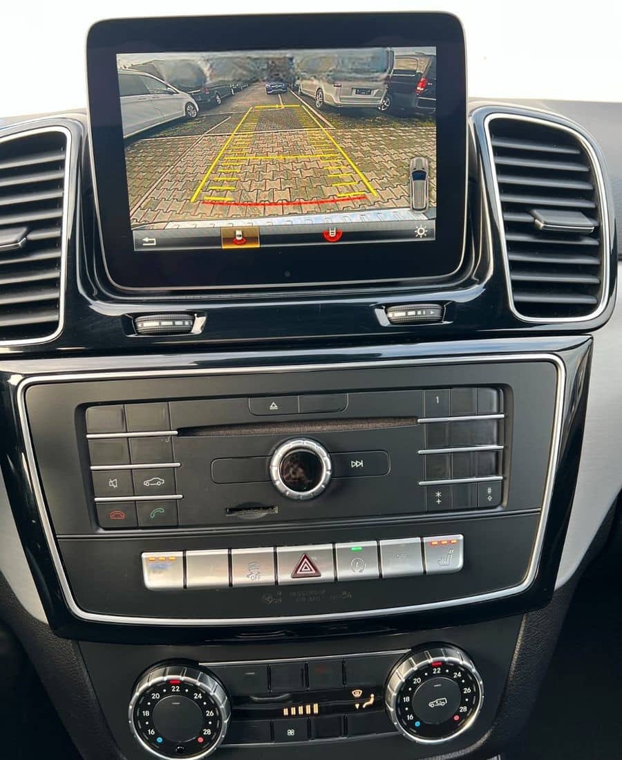 Mercedes-Benz GLE 350 4M AMG-LINE COMAND SCHIEBED. LED KEYLESS foto 17