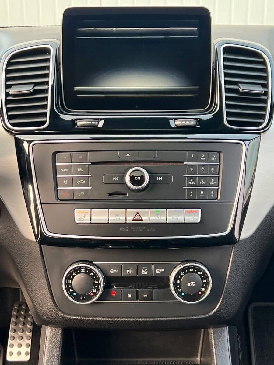 Mercedes-Benz GLE 350 4M AMG-LINE COMAND SCHIEBED. LED KEYLESS foto 19