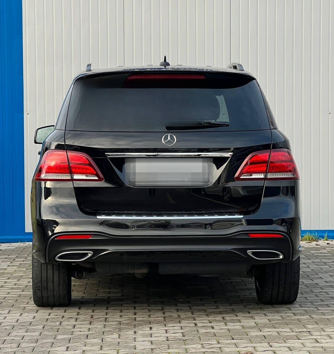 Mercedes-Benz GLE 350 4M AMG-LINE COMAND SCHIEBED. LED KEYLESS foto 7