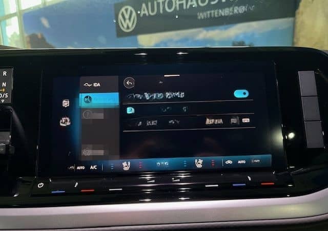 Volkswagen Multivan Langversion Style AHK LED NAVI HUD ACC foto 24