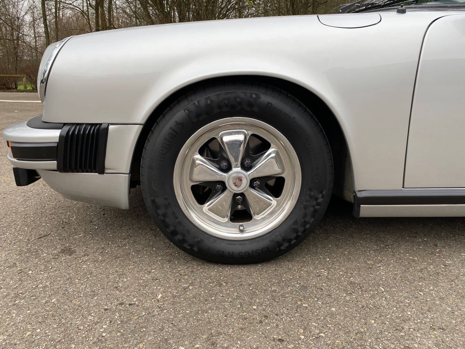 Porsche 911 2,7 S Coupé, Originalsubstanz, teilrestaur. foto 2