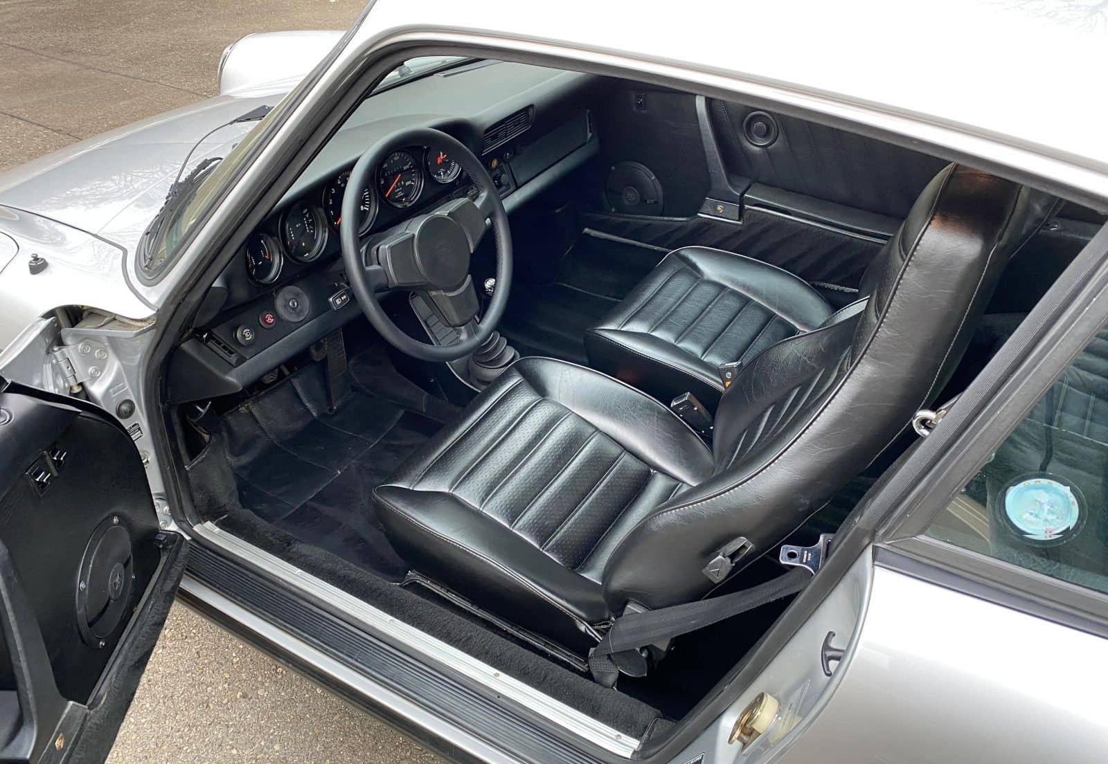 Porsche 911 2,7 S Coupé, Originalsubstanz, teilrestaur. foto 6