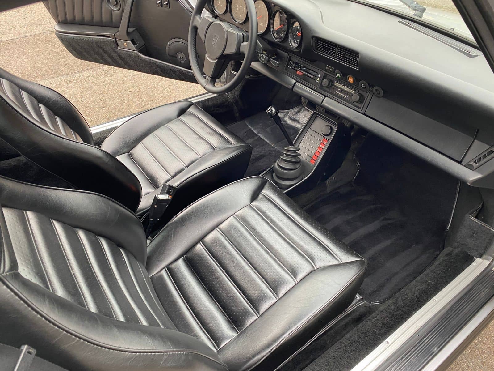 Porsche 911 2,7 S Coupé, Originalsubstanz, teilrestaur. foto 10