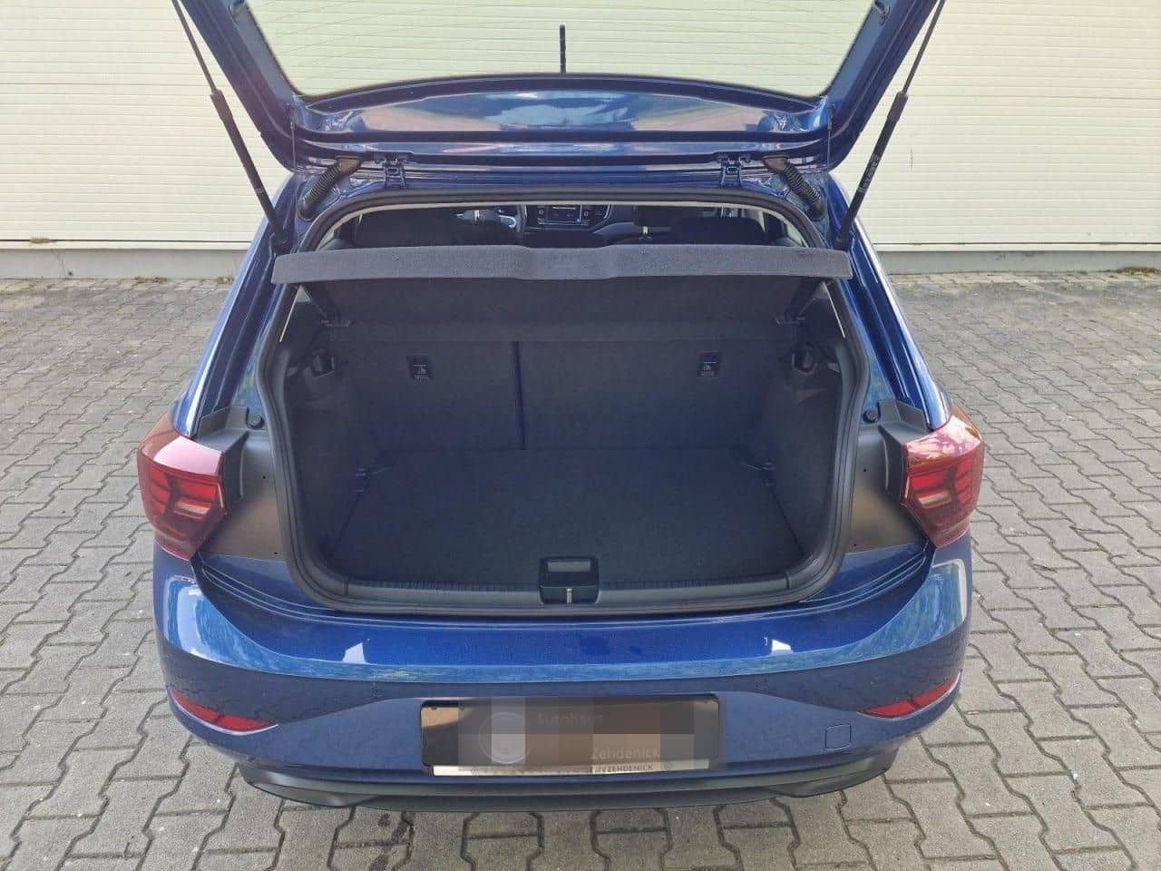 Volkswagen Polo 95PS RFK PDC vo hi SHZ Digi Tacho Life ALU foto 17