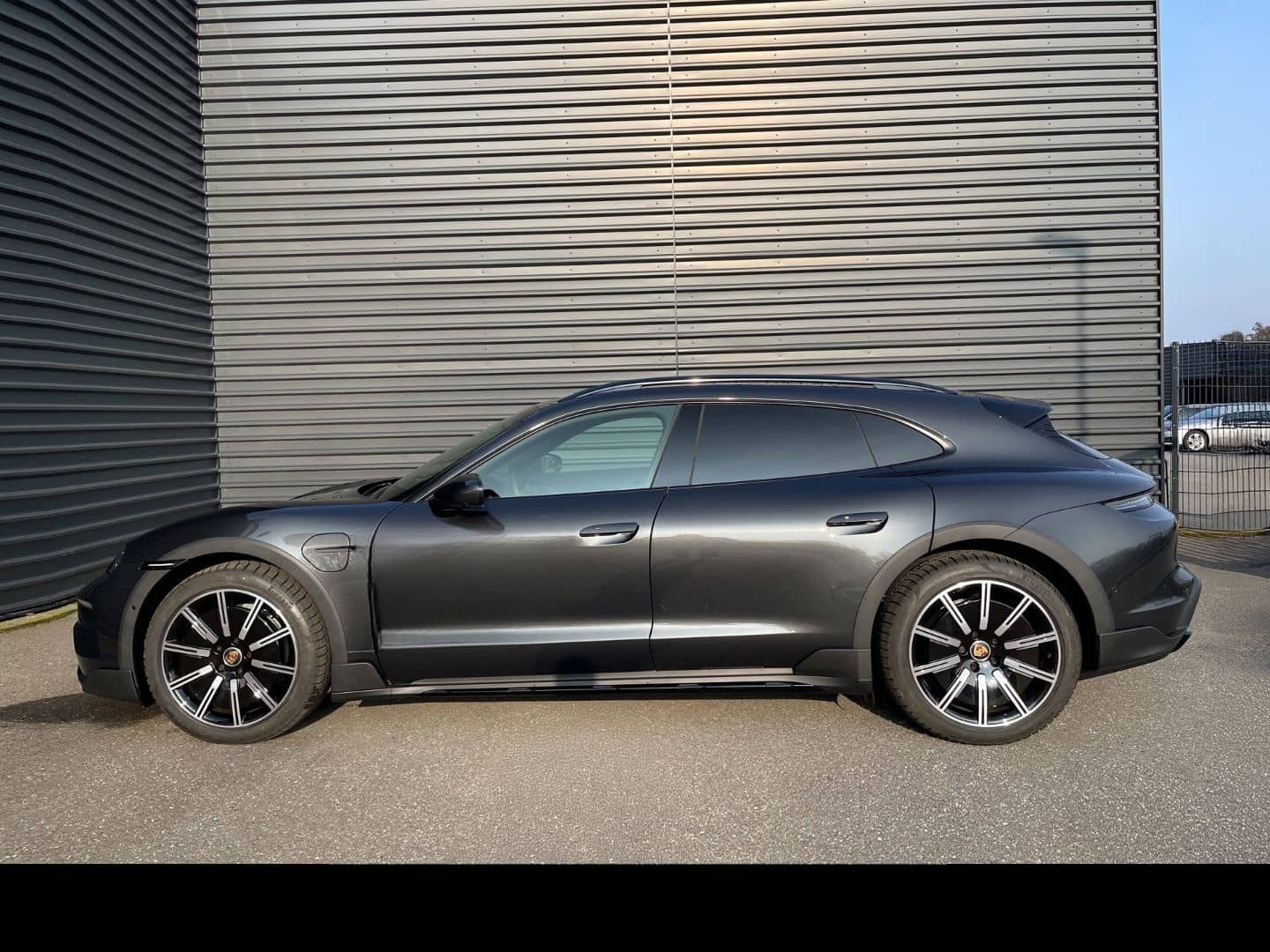 Porsche Taycan 4 Cross Turismo InnoDrive LED-Matrix foto 2