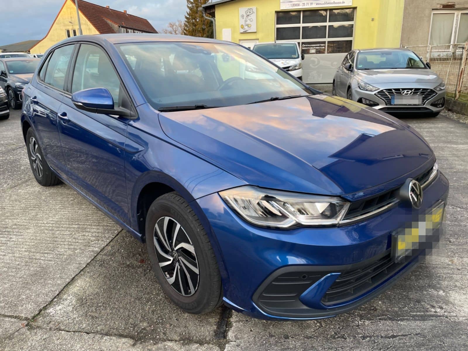 Volkswagen Polo VI Life LED / ACC / PDC foto 3