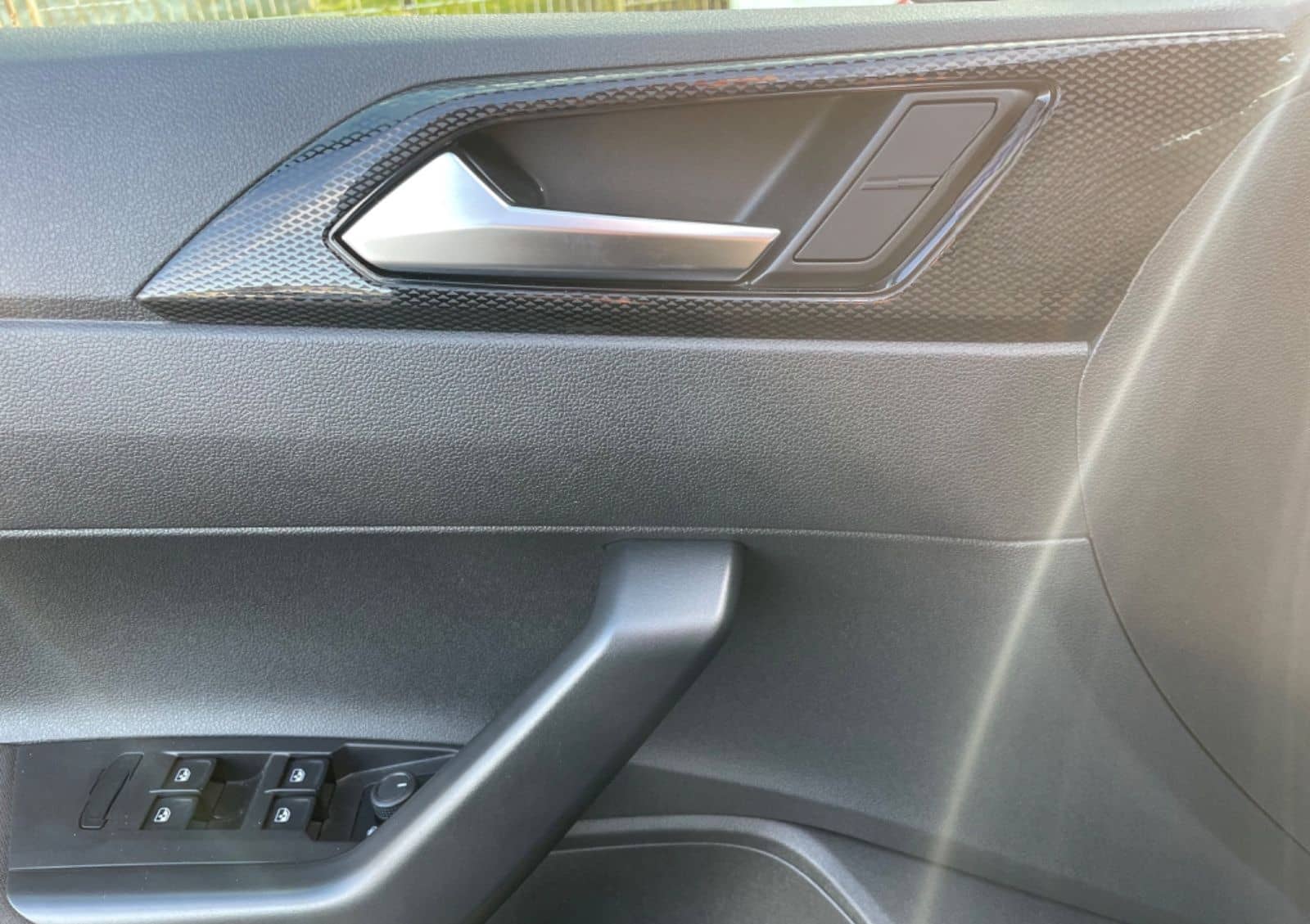 Volkswagen Polo VI Life LED / ACC / PDC foto 14