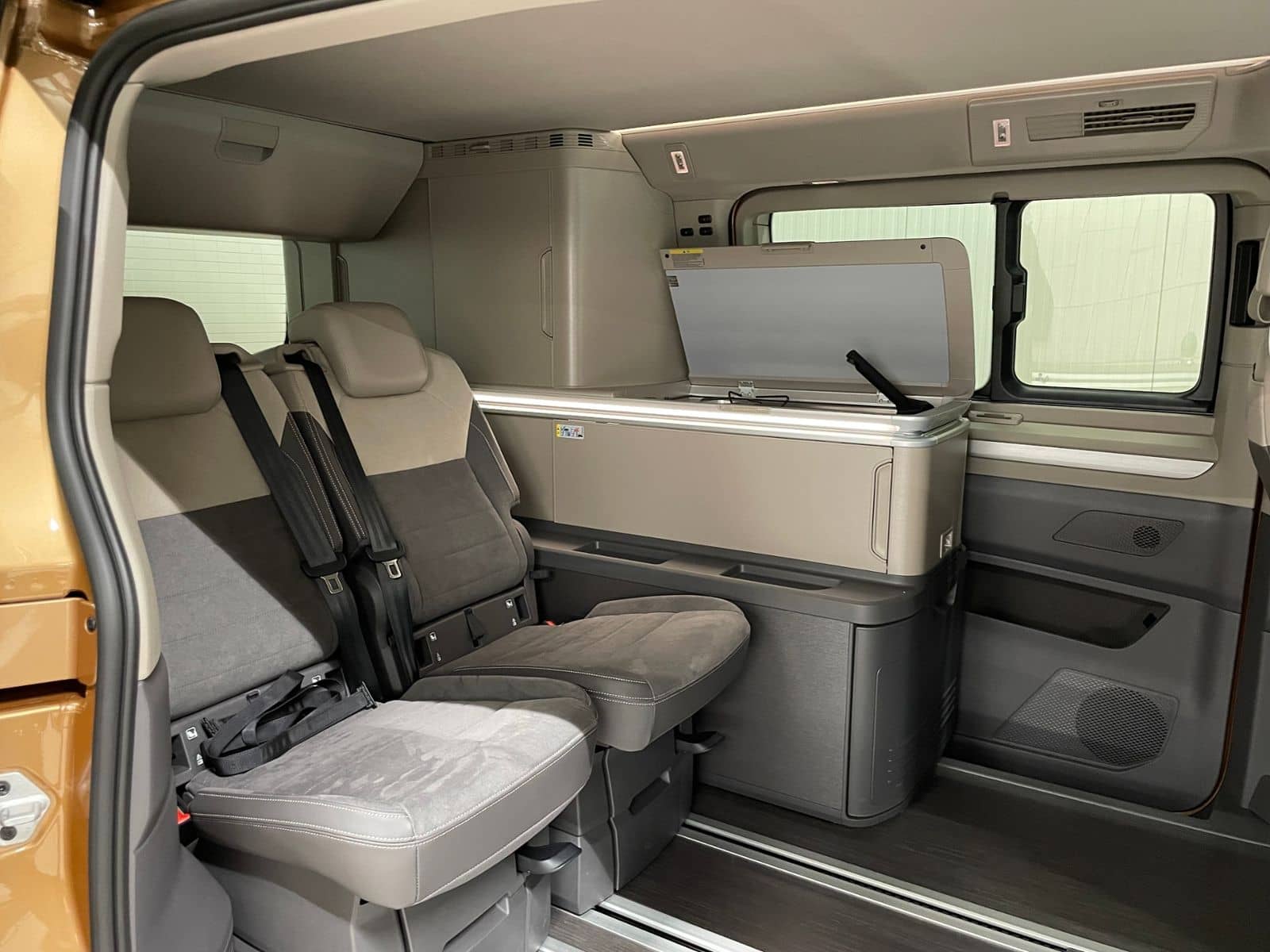 Volkswagen T7 California Ocean 2.0 TDI DSG NAV STNDHZG foto 20