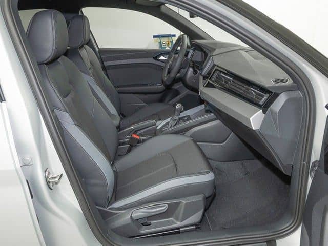 Audi A1 Sportback 35 TFSI S-tronic S line LED NAVI foto 7
