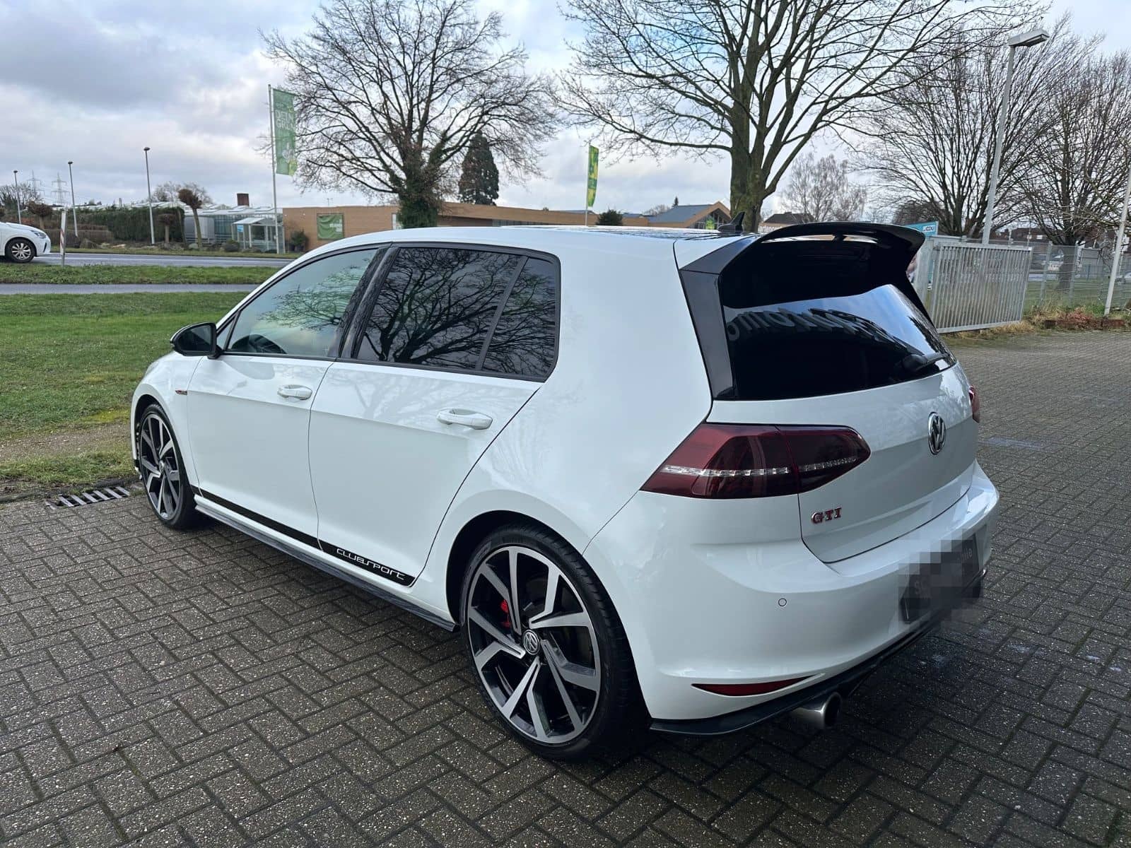 Volkswagen Golf VII Lim. GTI Clubsport*NAVI*SCHALTER*R-KAM foto 5