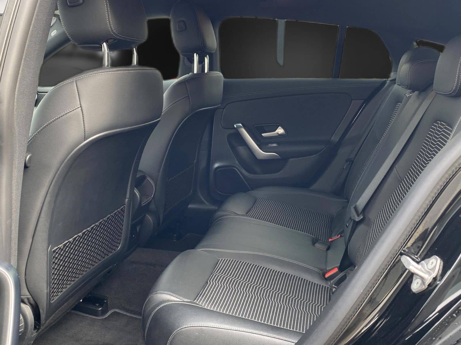 Mercedes-Benz CLA 250 Shooting Kamera*DAB*Leder*LED*Navi*18 foto 16