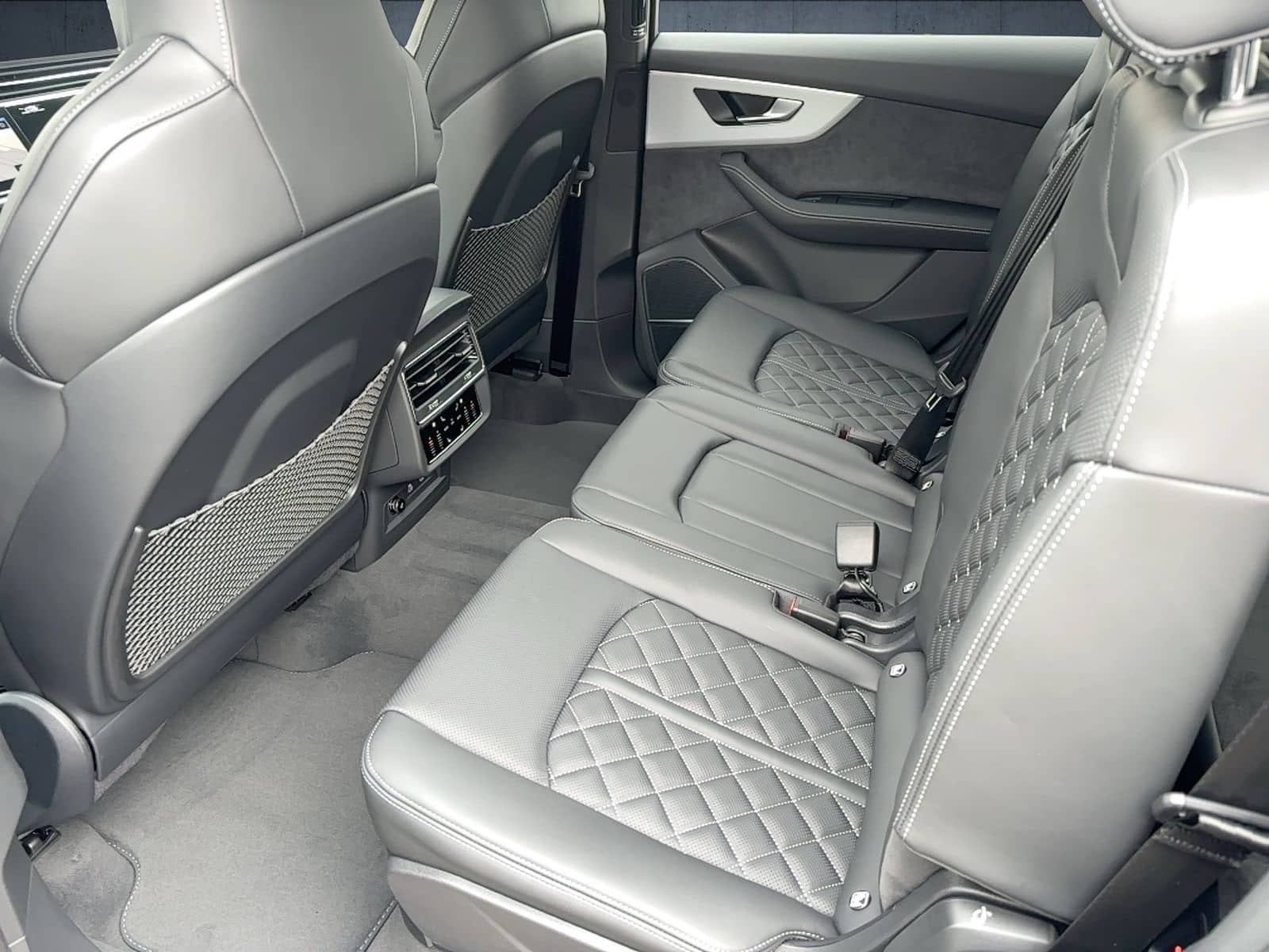 Audi Q7 SUV S line 50 TDI qu. tiptr. Laser PANO HUD foto 13