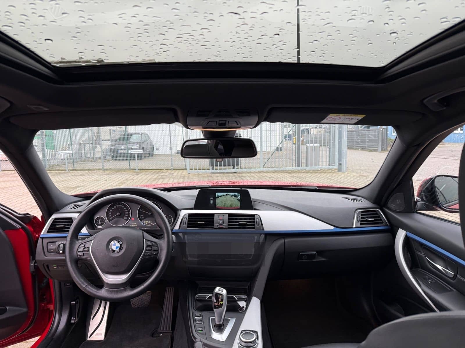 BMW 320d  Touring  xDrive M Sport Shadow foto 12