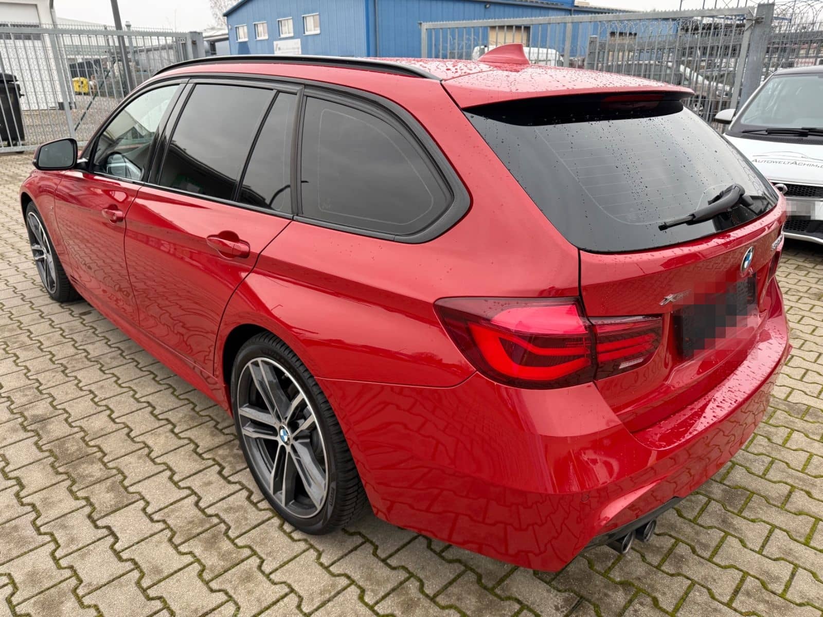 BMW 320d  Touring  xDrive M Sport Shadow foto 8