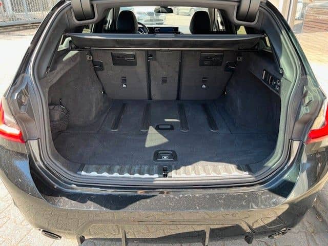 BMW 320 dT xDrive M Sport / AHK / LED + Winterrä. foto 13