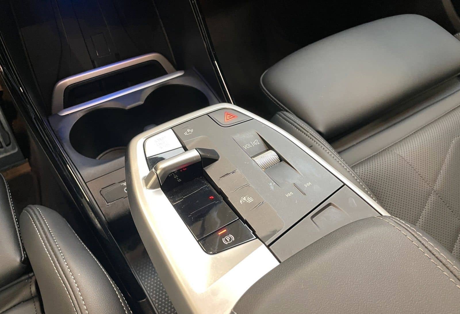 BMW 223i AT M Sport ACC/ AHK/ PANO/ 360°/ adapt. LED foto 8