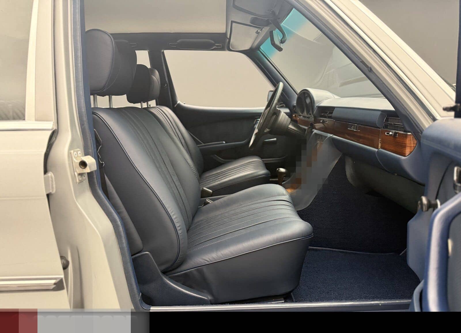 Mercedes-Benz 450 SE Limousine W116 foto 13