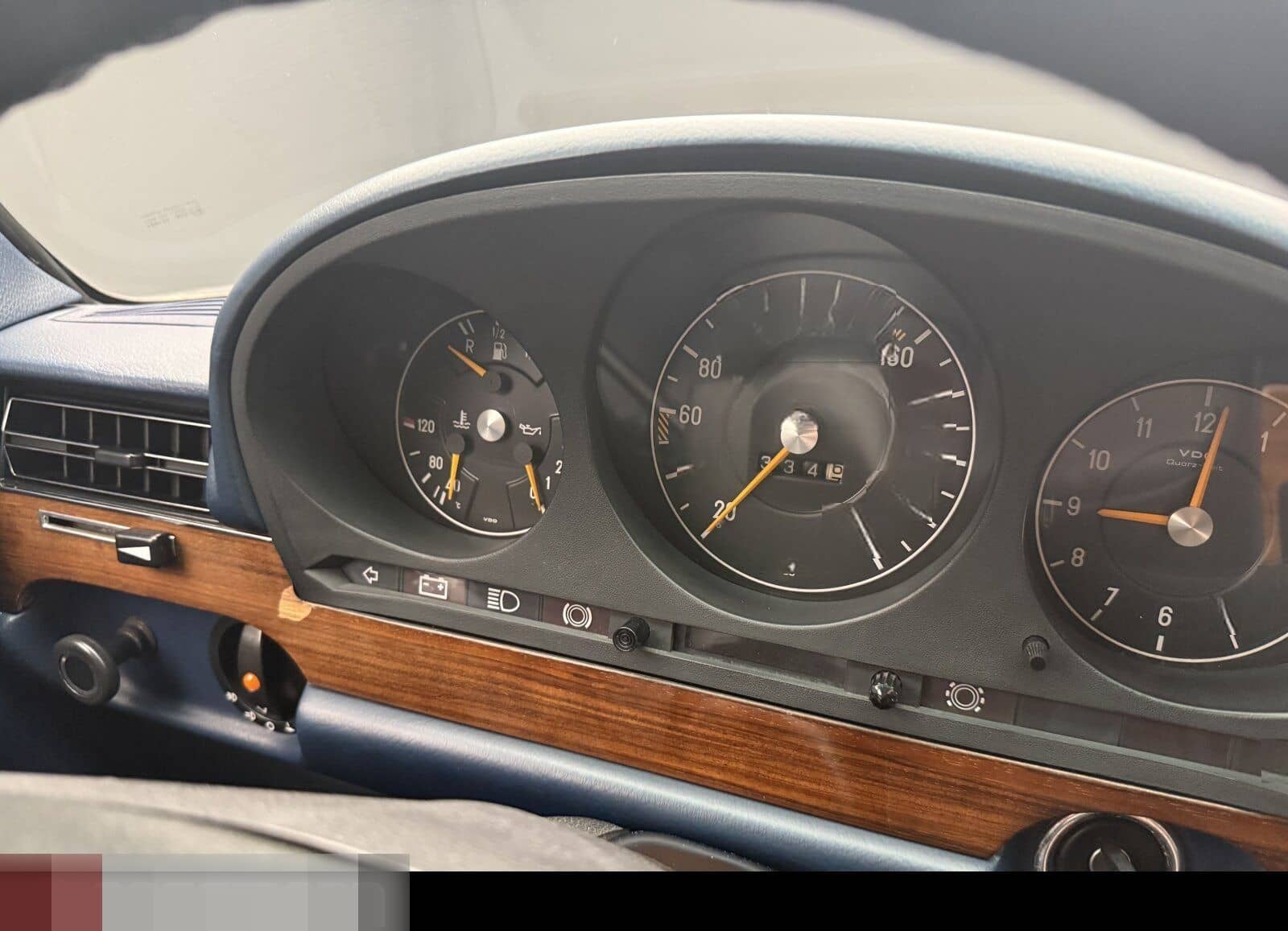 Mercedes-Benz 450 SE Limousine W116 foto 10