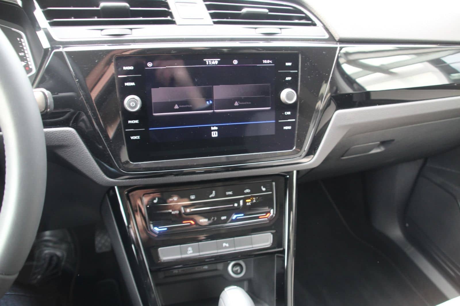 Volkswagen Touran Highline TDI DSG  7Si+AHK+Kamera+Ganzj foto 13