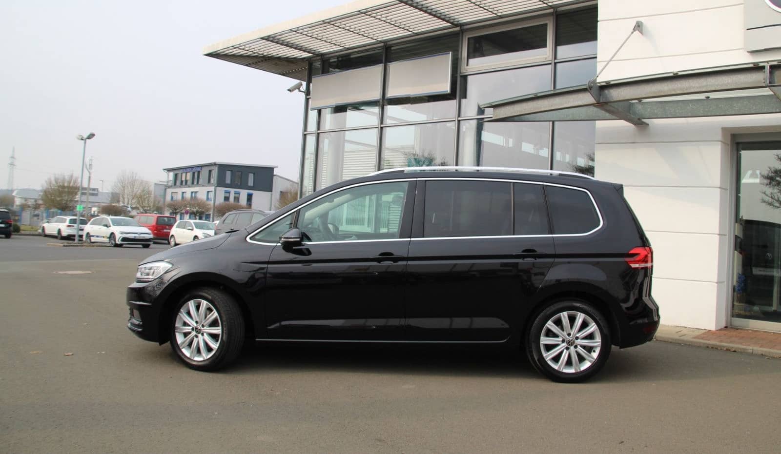 Volkswagen Touran Highline TDI DSG  7Si+AHK+Kamera+Ganzj foto 8