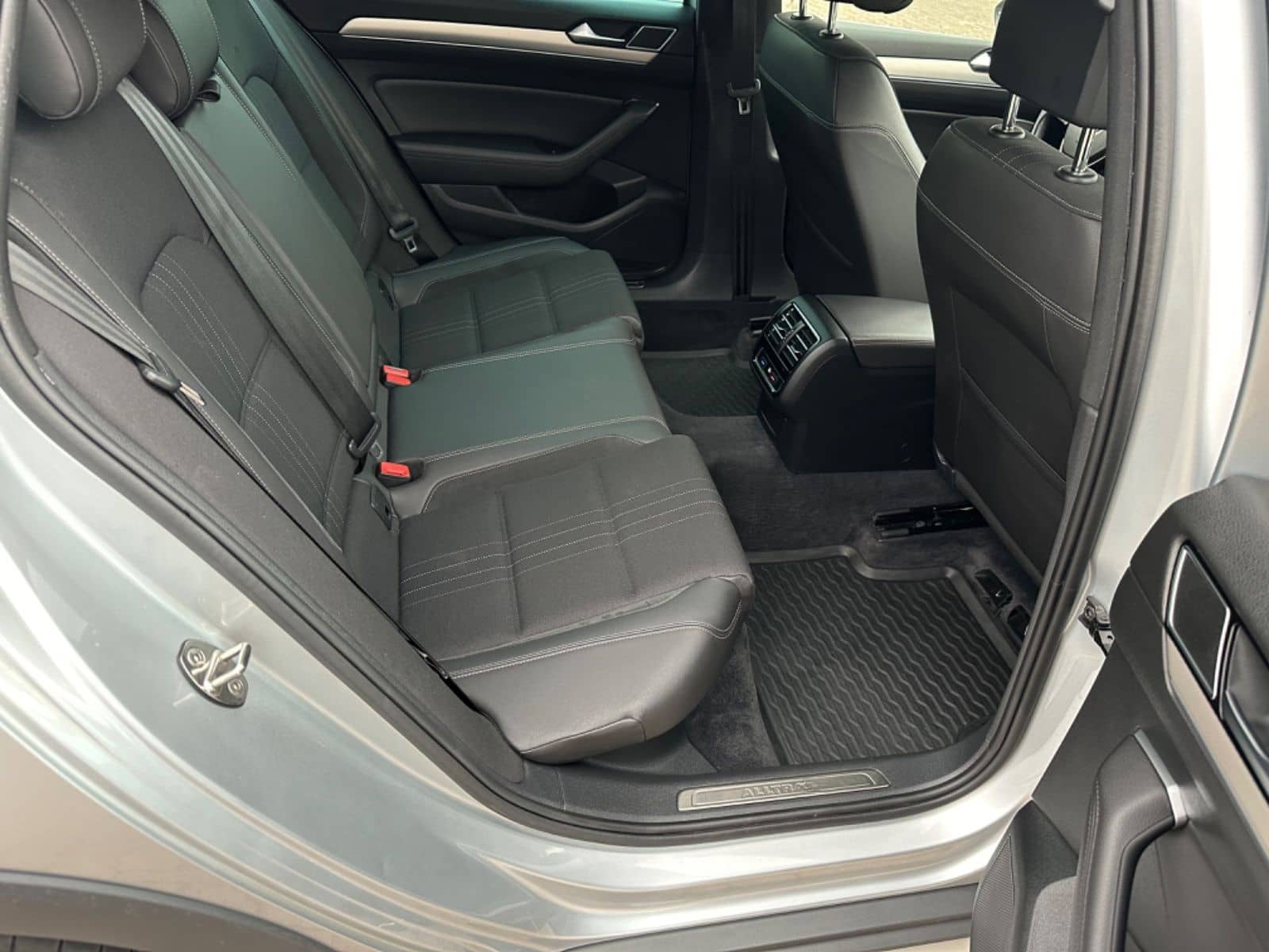 Volkswagen Passat Alltrack 2.0 BMT 4Motion LED/Dynaudio/AHK foto 13