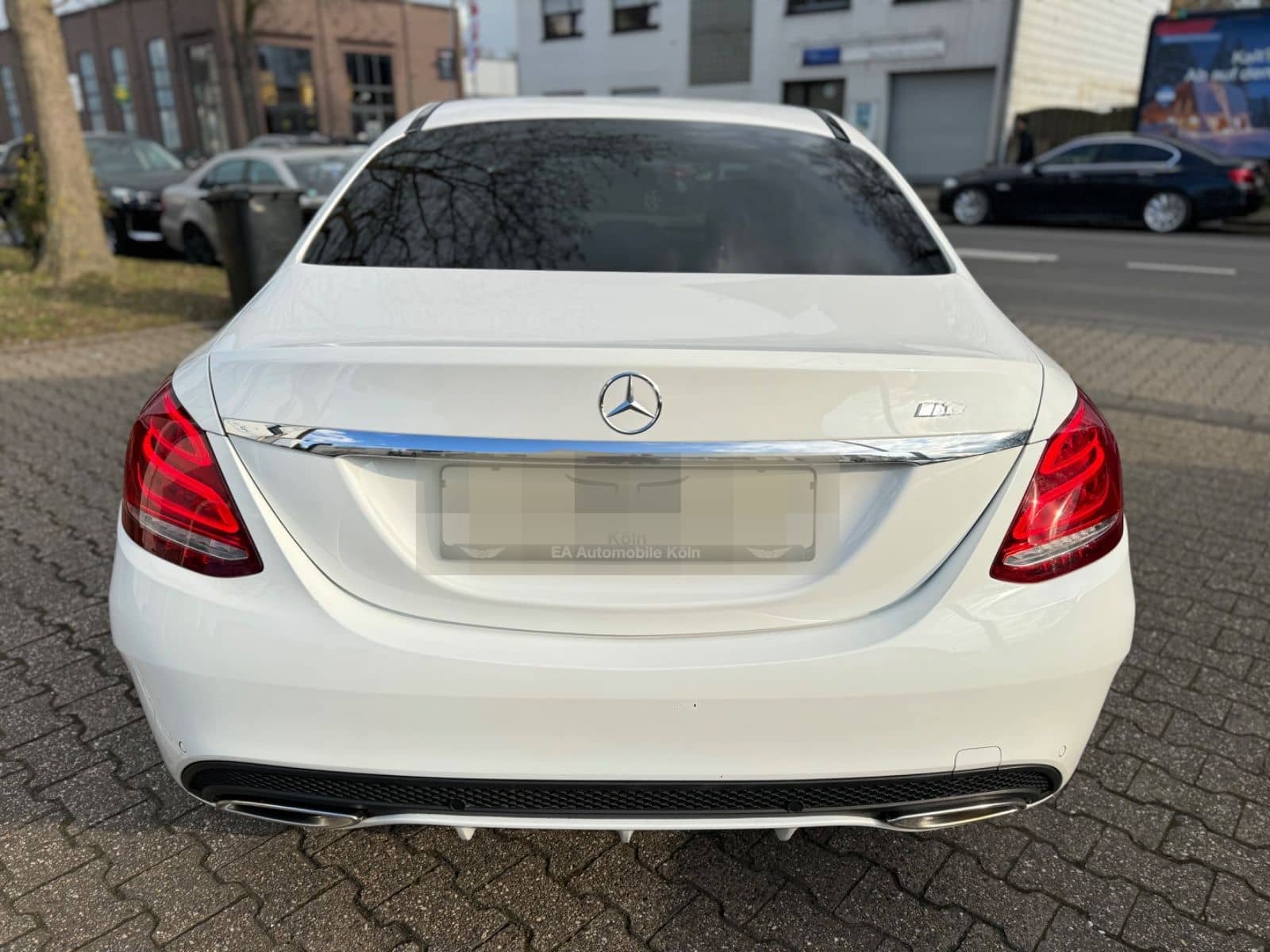 Mercedes-Benz C 180 CGI*AMG-LINE*NIGHTPAKET*AUTOM*LED*TEMPOMAT foto 5