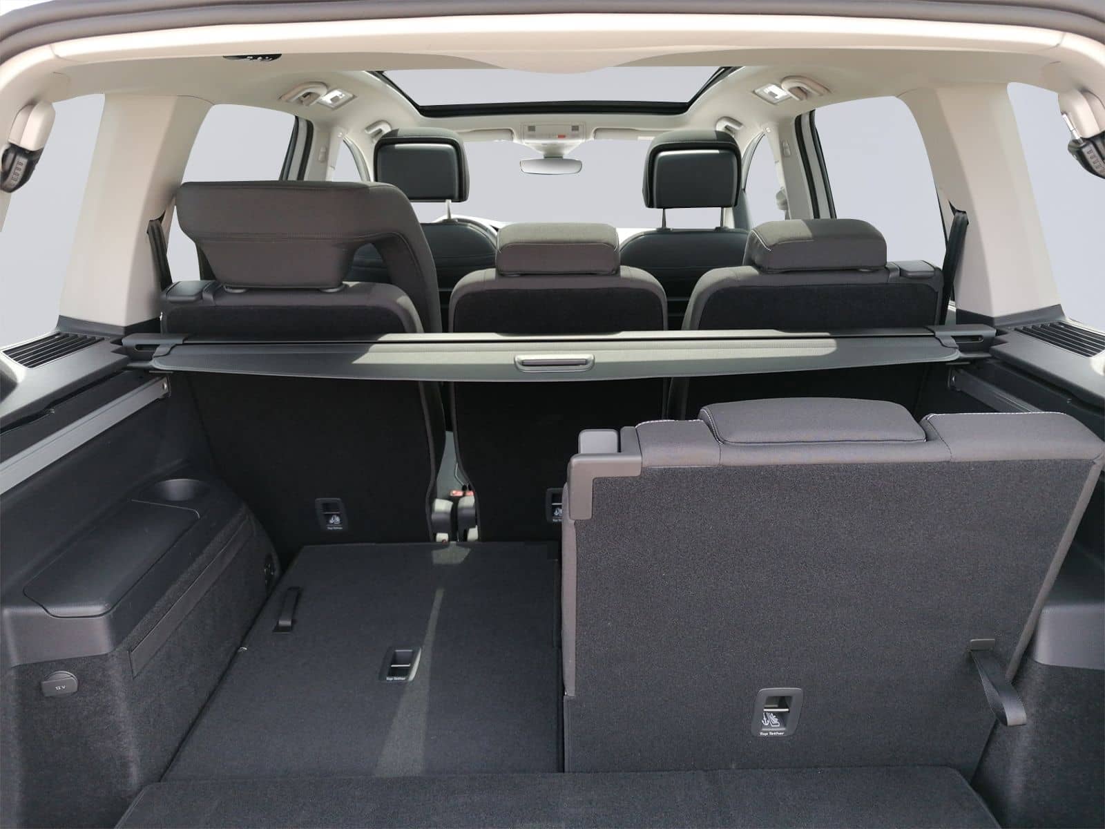 Volkswagen Touran R Line 1.5 TSI DSG PANO+AHK+7-SITZE+ foto 17