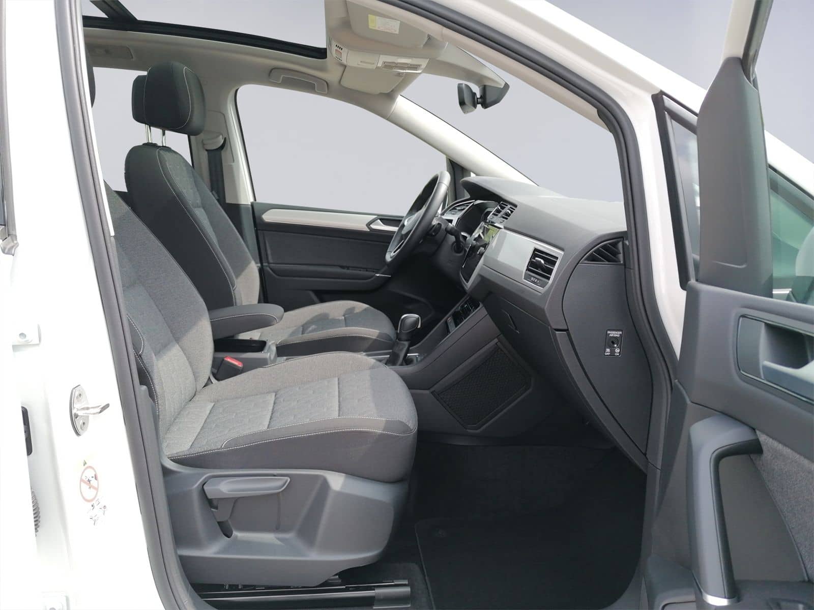 Volkswagen Touran R Line 1.5 TSI DSG PANO+AHK+7-SITZE+ foto 18