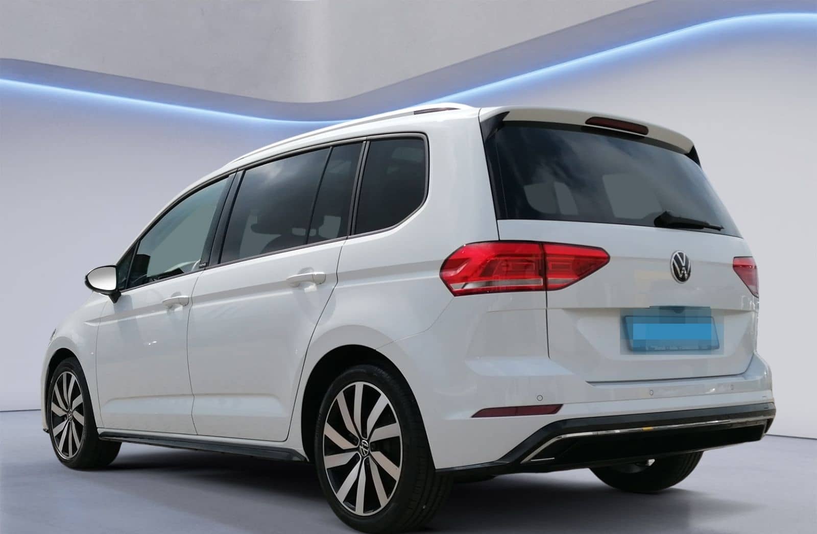 Volkswagen Touran R Line 1.5 TSI DSG PANO+AHK+7-SITZE+ foto 3