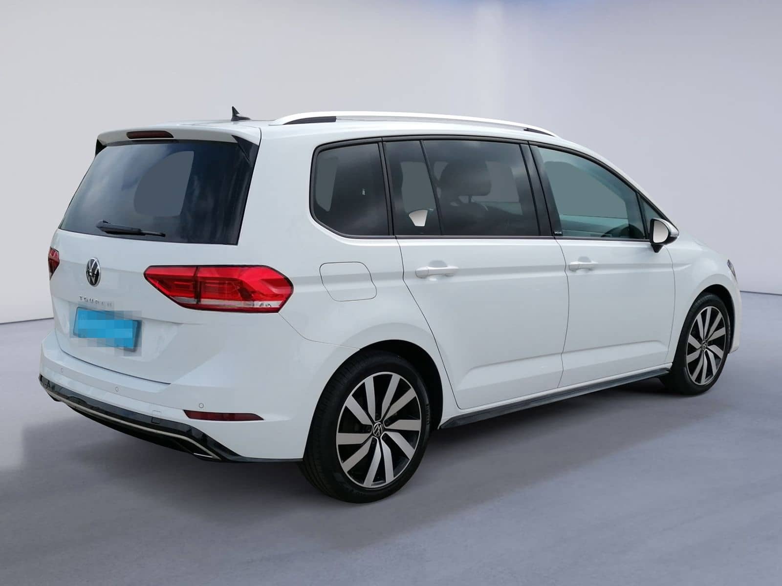 Volkswagen Touran R Line 1.5 TSI DSG PANO+AHK+7-SITZE+ foto 5