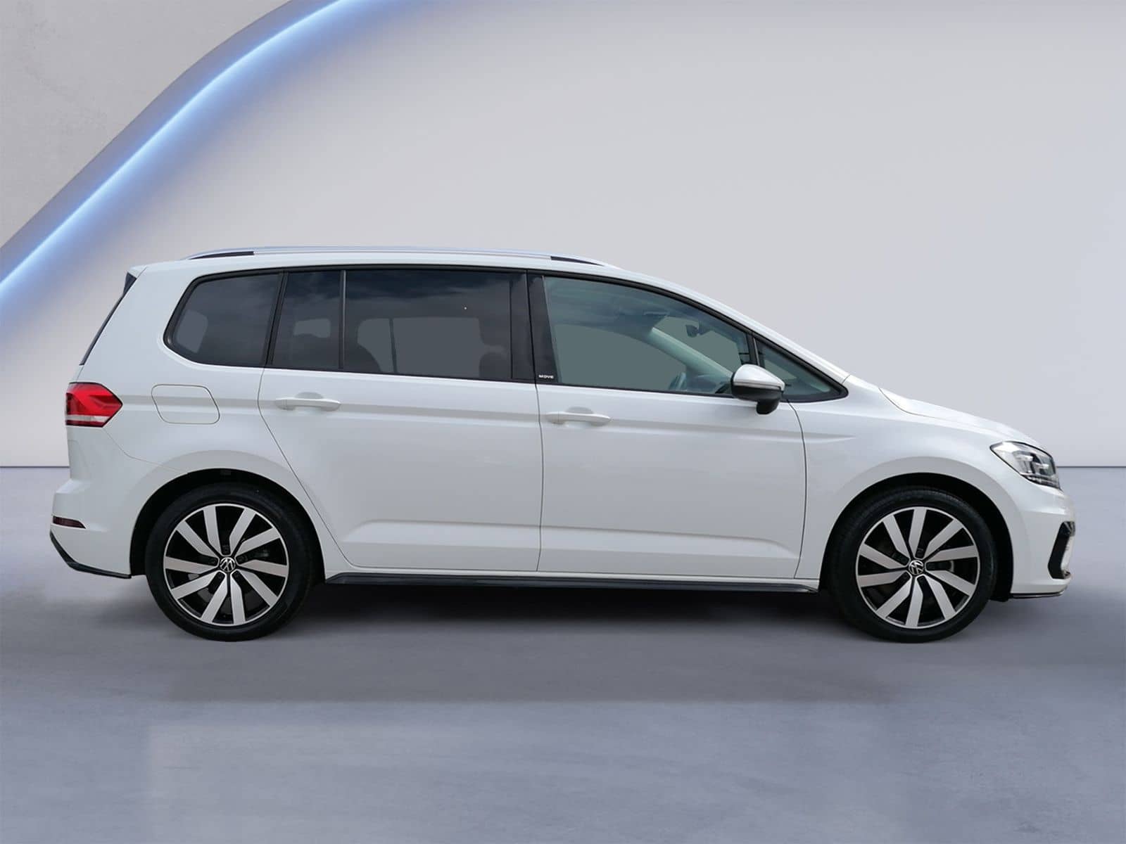 Volkswagen Touran R Line 1.5 TSI DSG PANO+AHK+7-SITZE+ foto 6