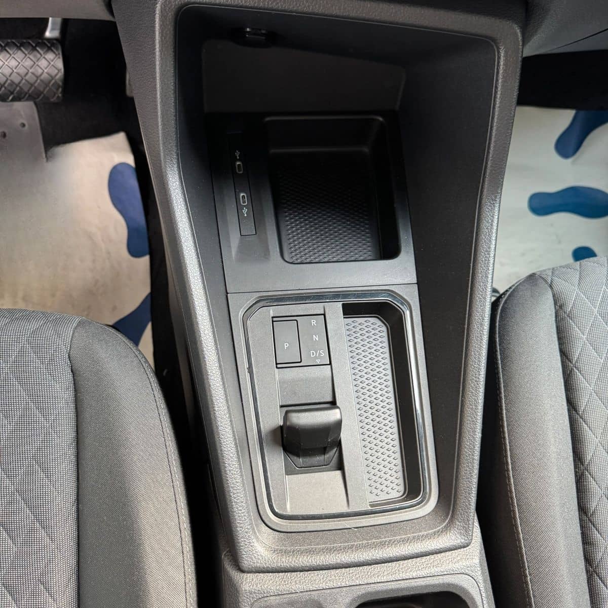 Volkswagen Caddy Life foto 13