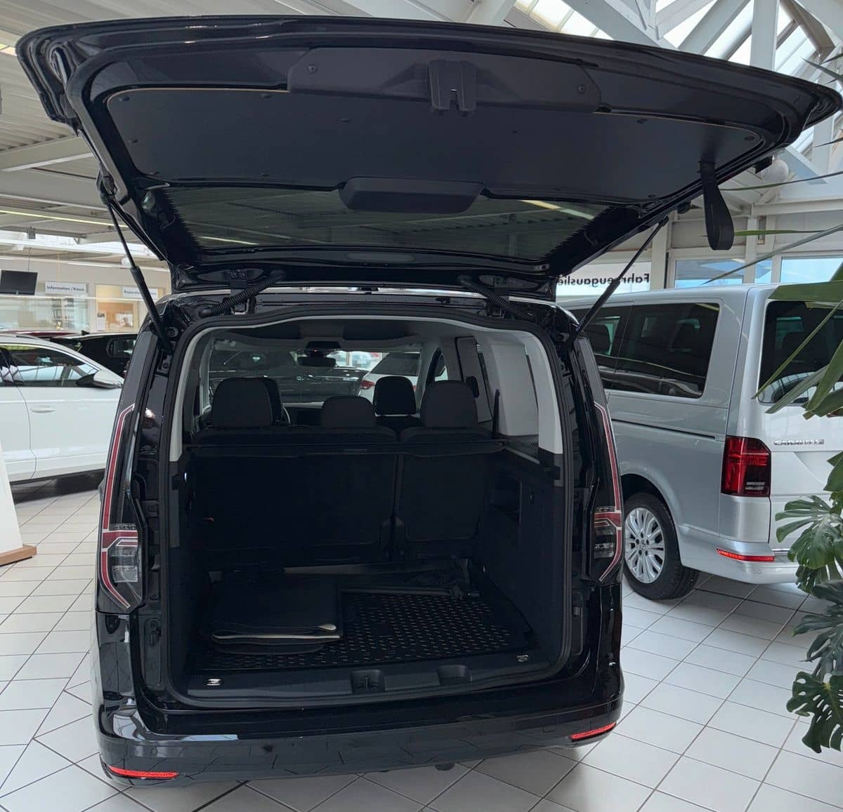 Volkswagen Caddy Life foto 4