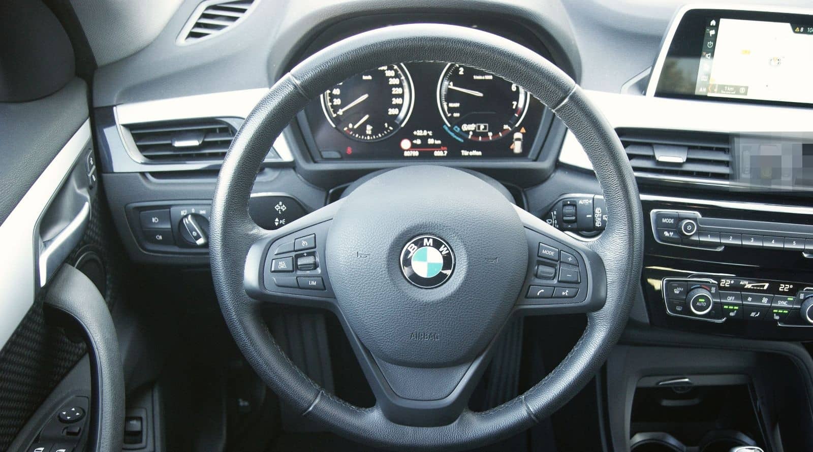 BMW X1 sDrive18i AUTOM*ADVANT*LED*PARKAS*SHZ*TEMP*NA foto 18