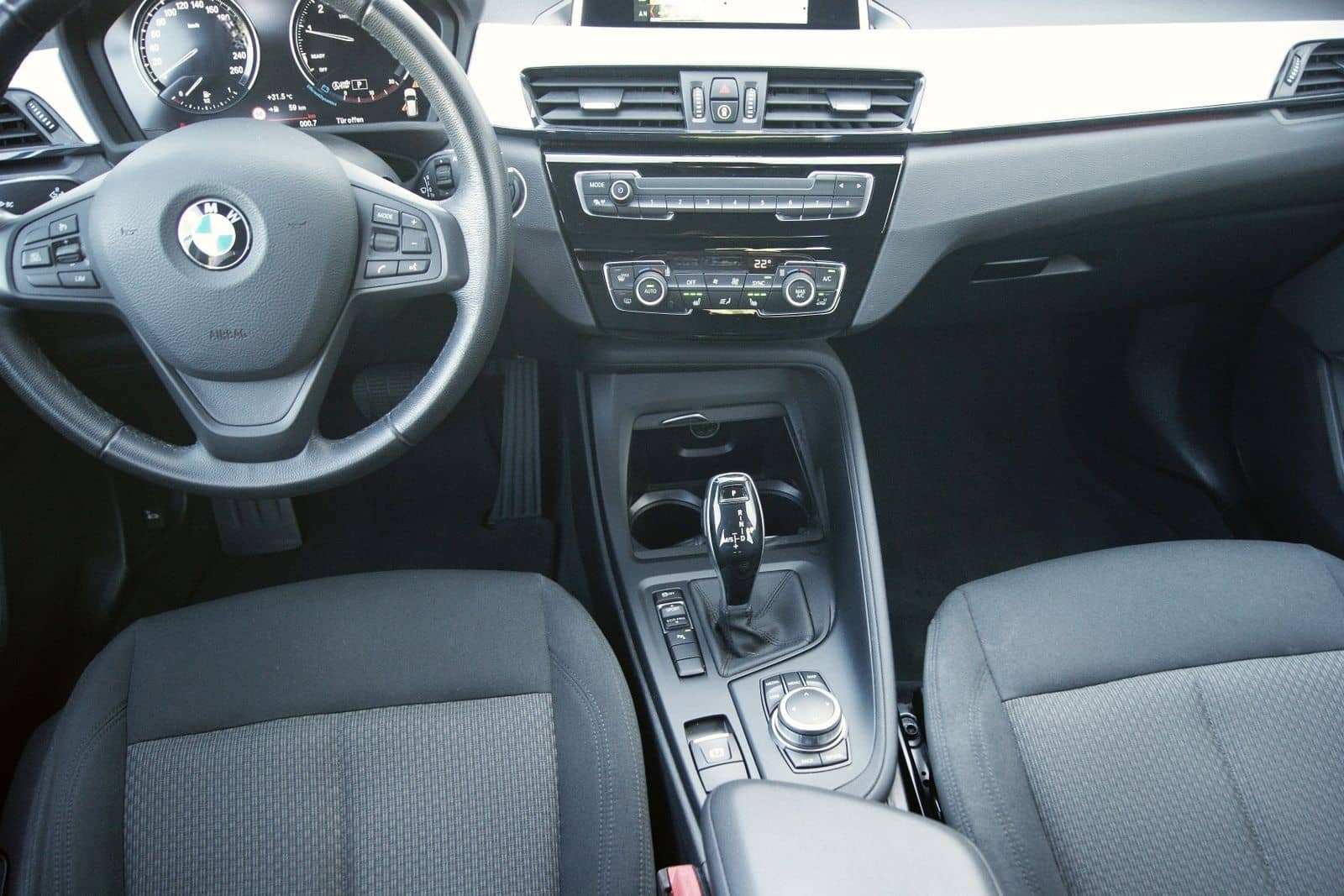 BMW X1 sDrive18i AUTOM*ADVANT*LED*PARKAS*SHZ*TEMP*NA foto 19