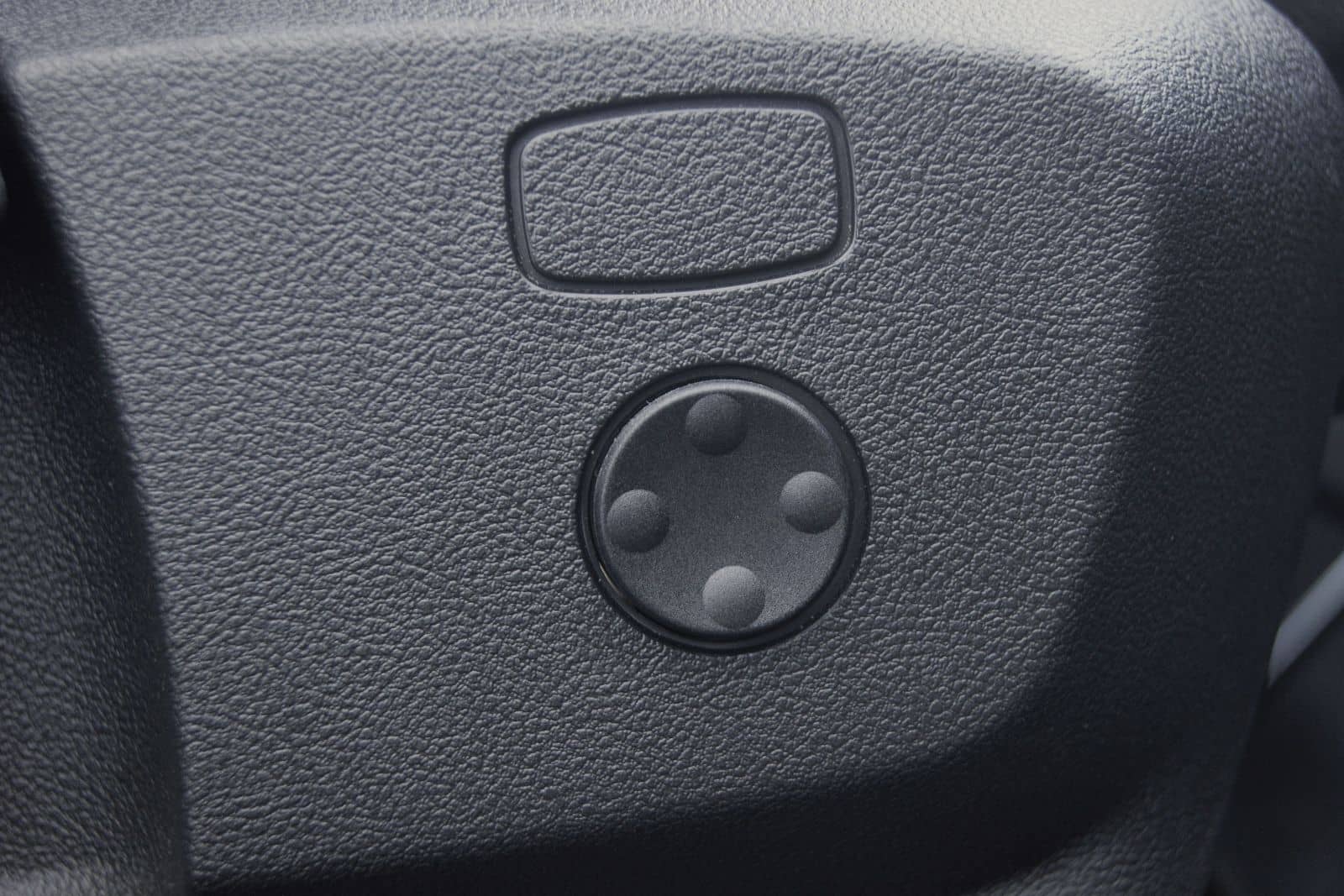 BMW X1 sDrive18i AUTOM*ADVANT*LED*PARKAS*SHZ*TEMP*NA foto 24