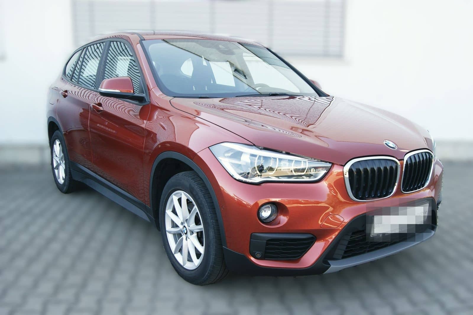 BMW X1 sDrive18i AUTOM*ADVANT*LED*PARKAS*SHZ*TEMP*NA foto 4