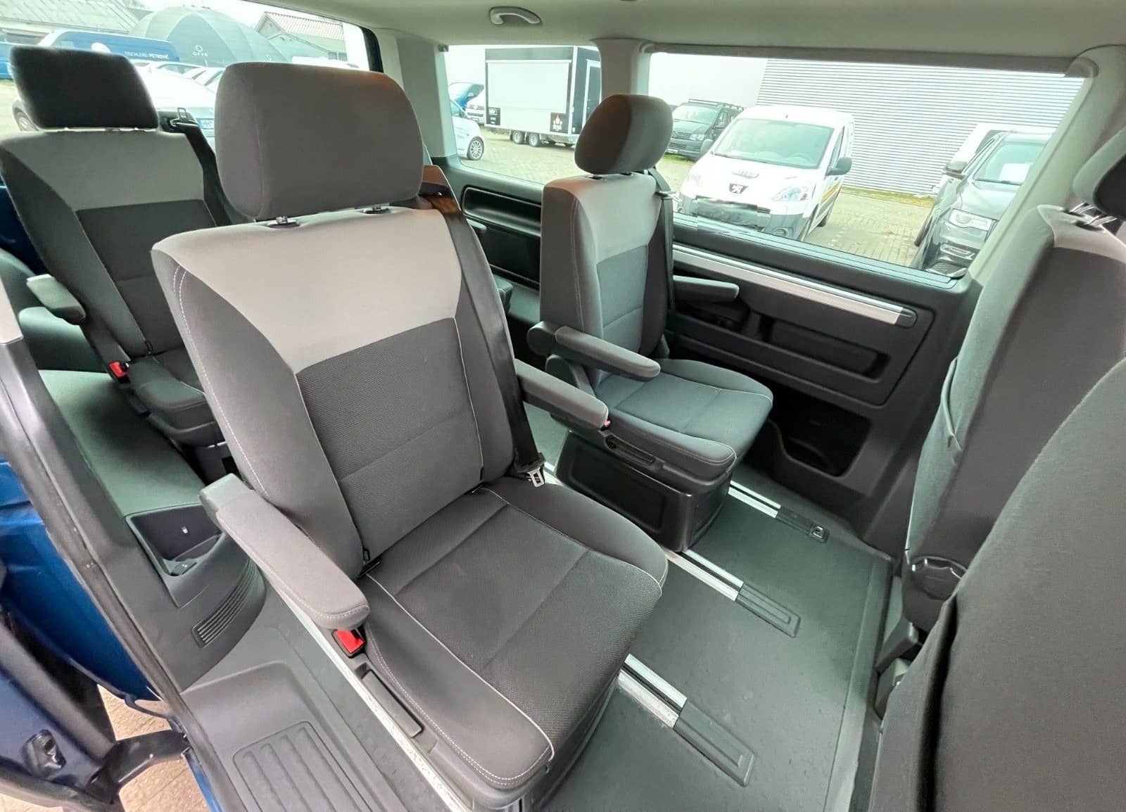 Volkswagen T5 Multivan Tempomat Sitzheizung Navi Zuheizer foto 12