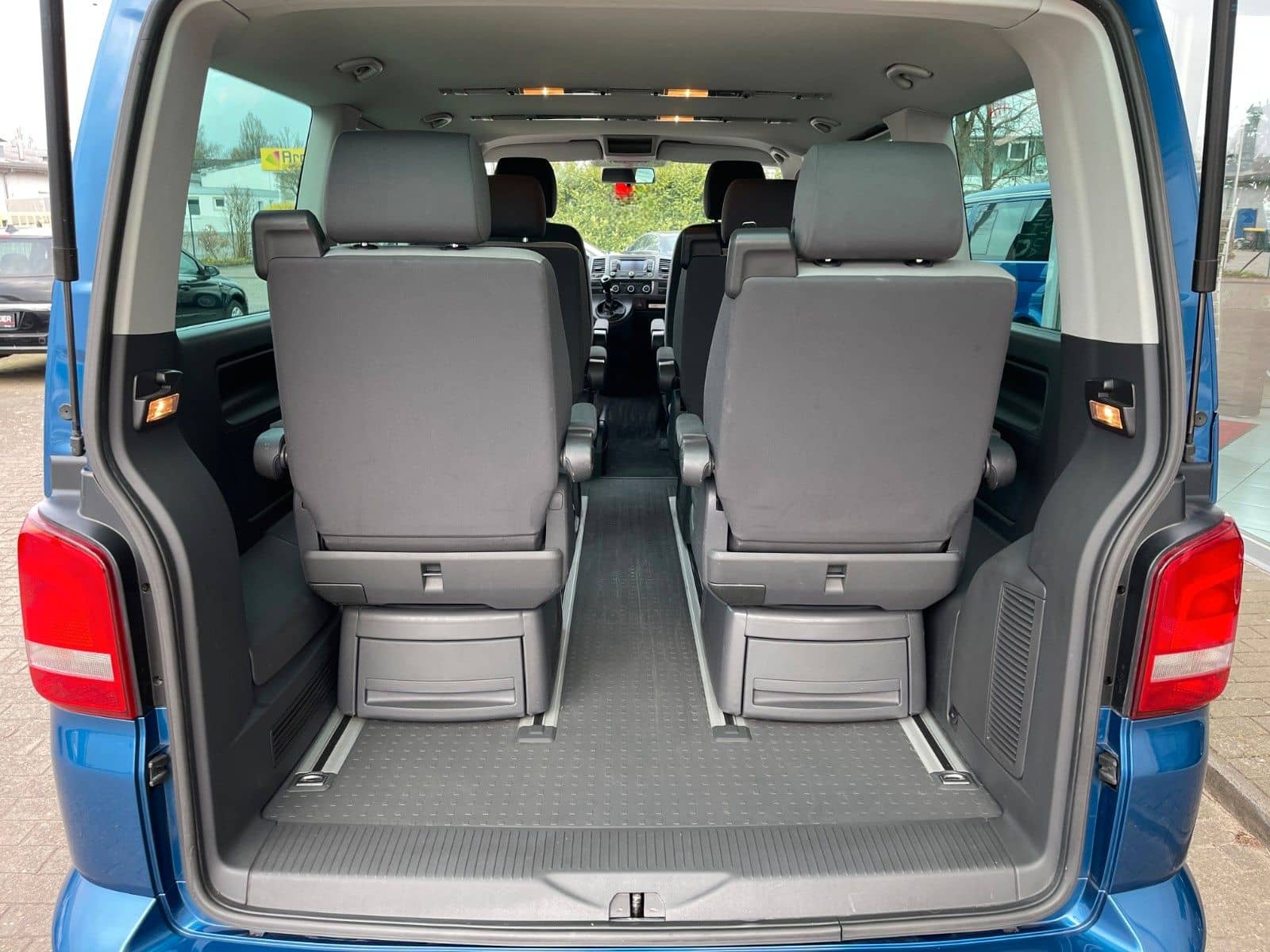 Volkswagen T5 Multivan Tempomat Sitzheizung Navi Zuheizer foto 10