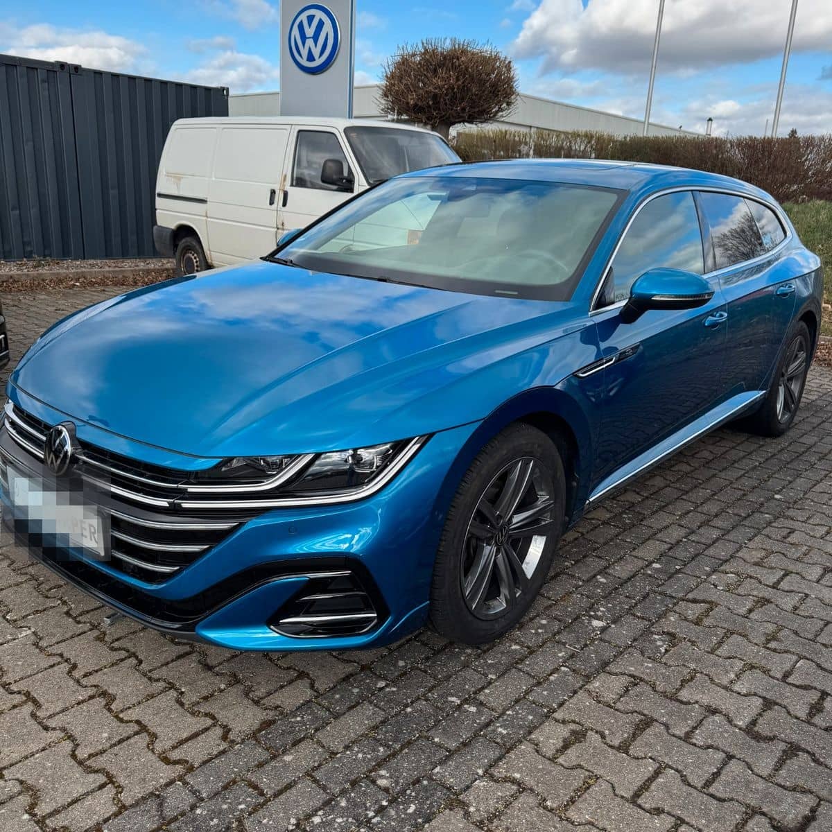 Volkswagen Arteon Shooting Brake R-Line 4Motion foto 1