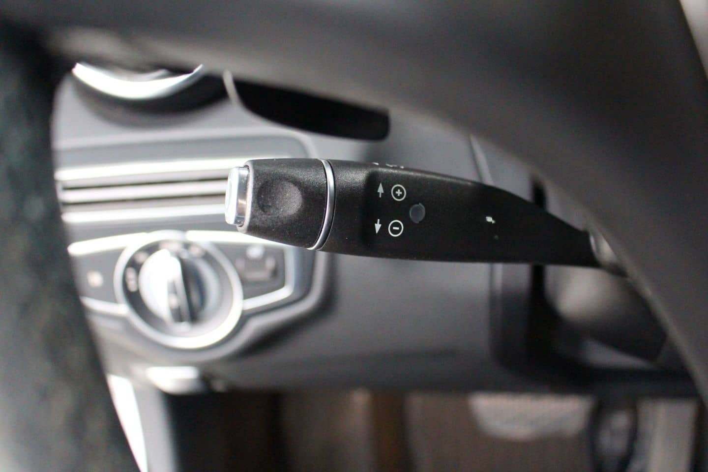 Mercedes-Benz C 180 T Avantgarde Navi LED SHZ PTS foto 11