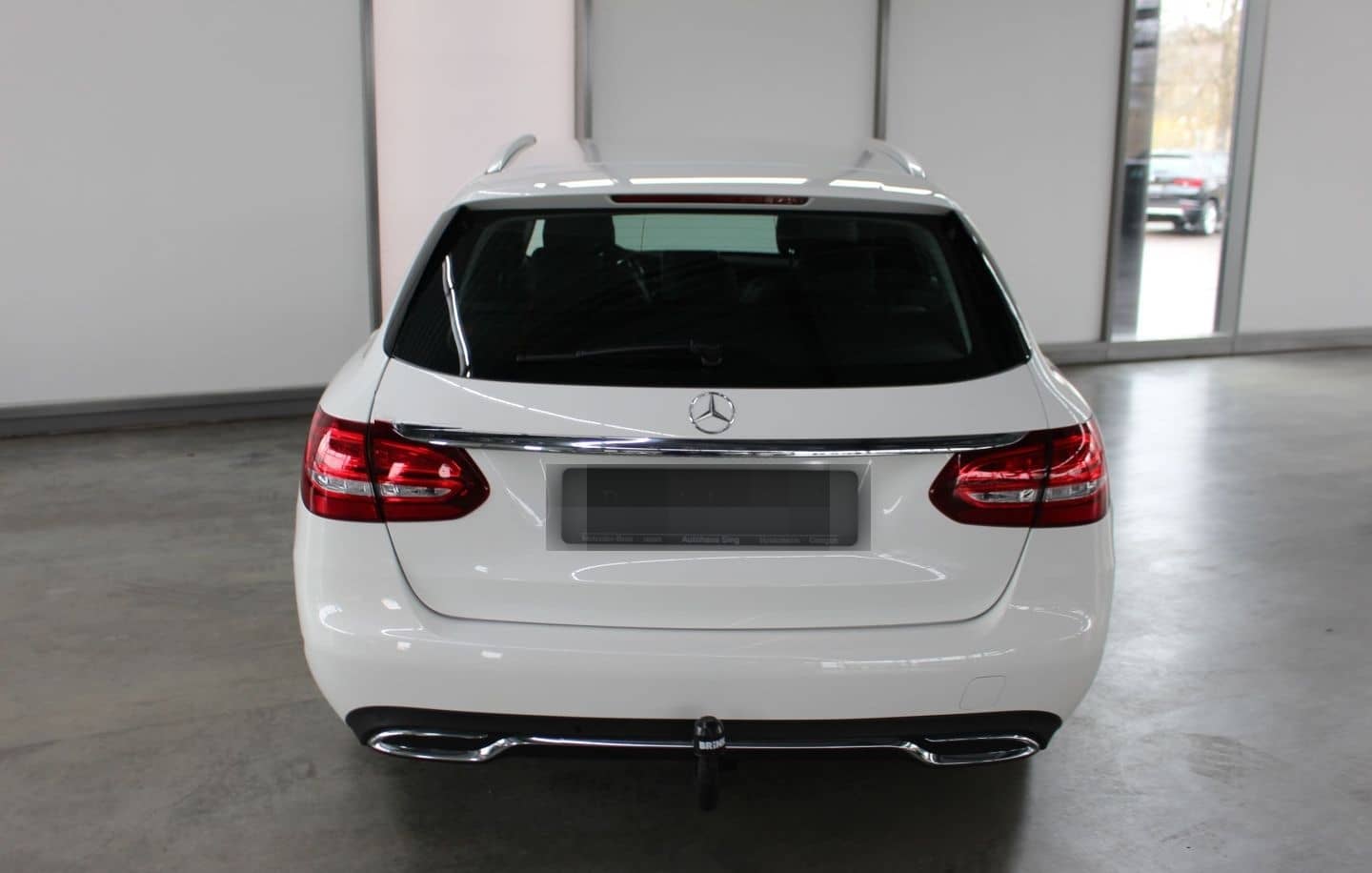 Mercedes-Benz C 180 T Avantgarde Navi LED SHZ PTS foto 4