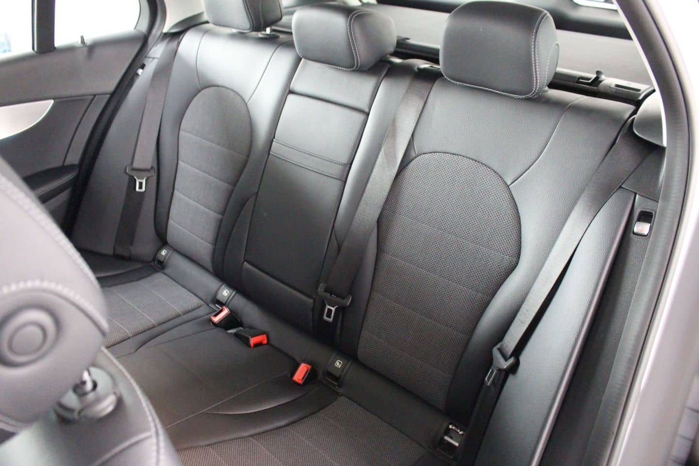 Mercedes-Benz C 180 T Avantgarde Navi LED SHZ PTS foto 8