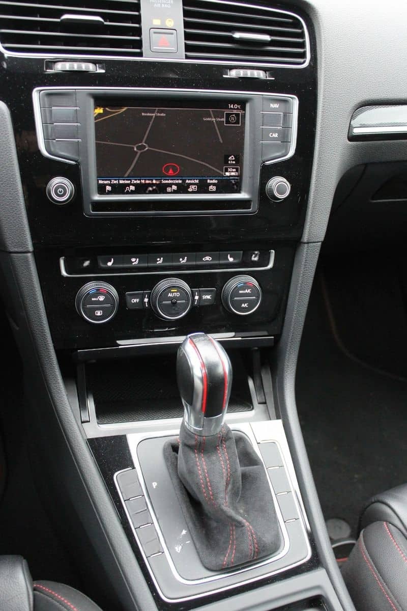 Volkswagen Golf VII GTI Clubsport Unfallfrei Leder Navi foto 10