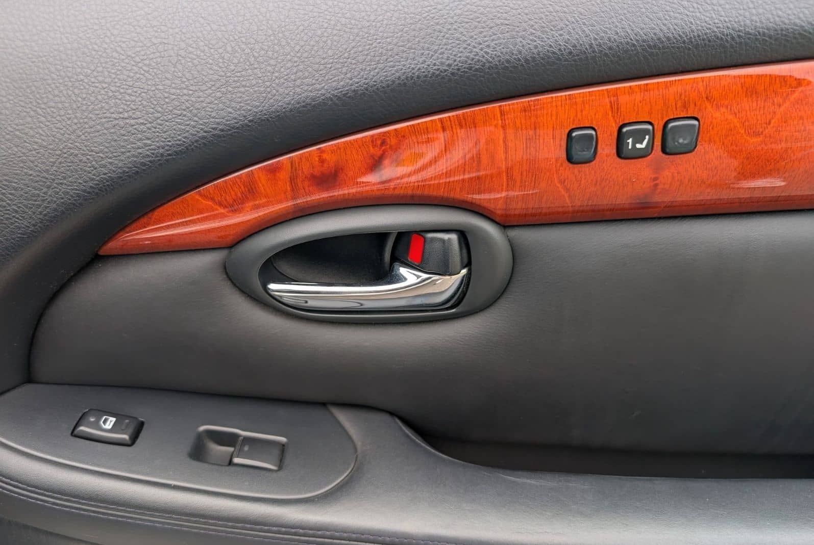 Lexus SC 430 PDC*MEMORY*SHZ*NAVI foto 23