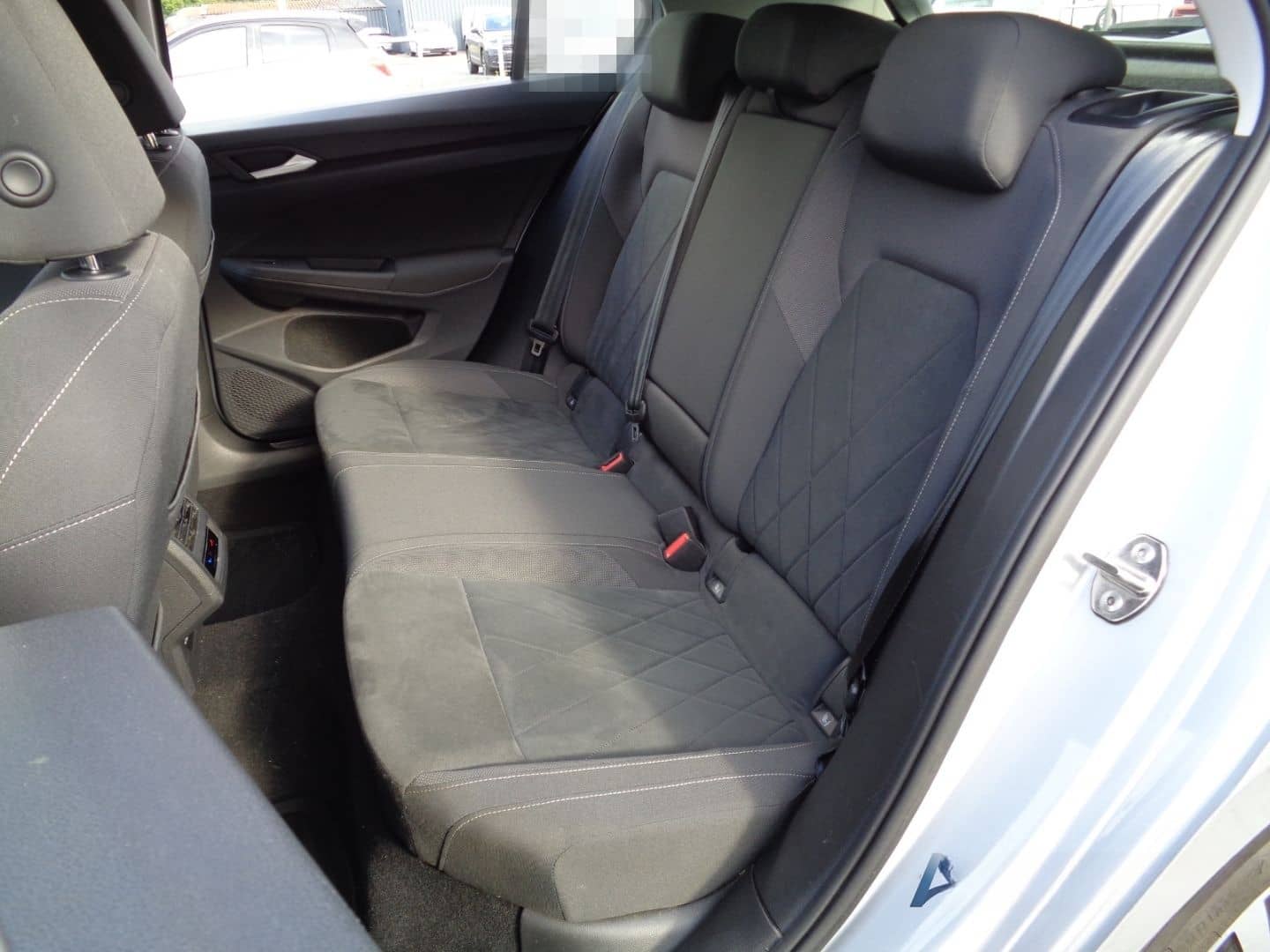 Volkswagen Golf VIII 1.4 eHybrid Style AHK R-KAM ACC NAVI foto 12