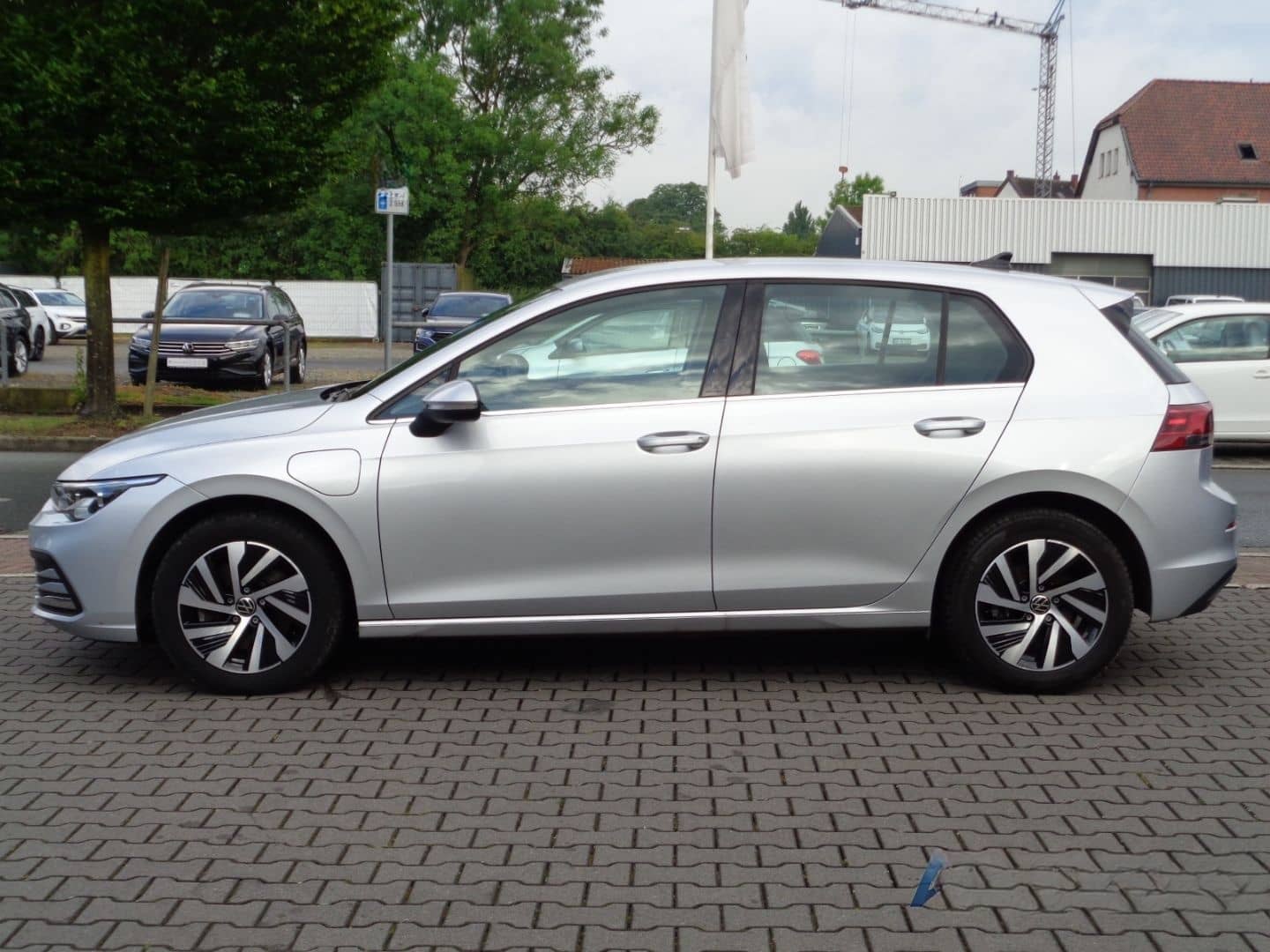 Volkswagen Golf VIII 1.4 eHybrid Style AHK R-KAM ACC NAVI foto 5