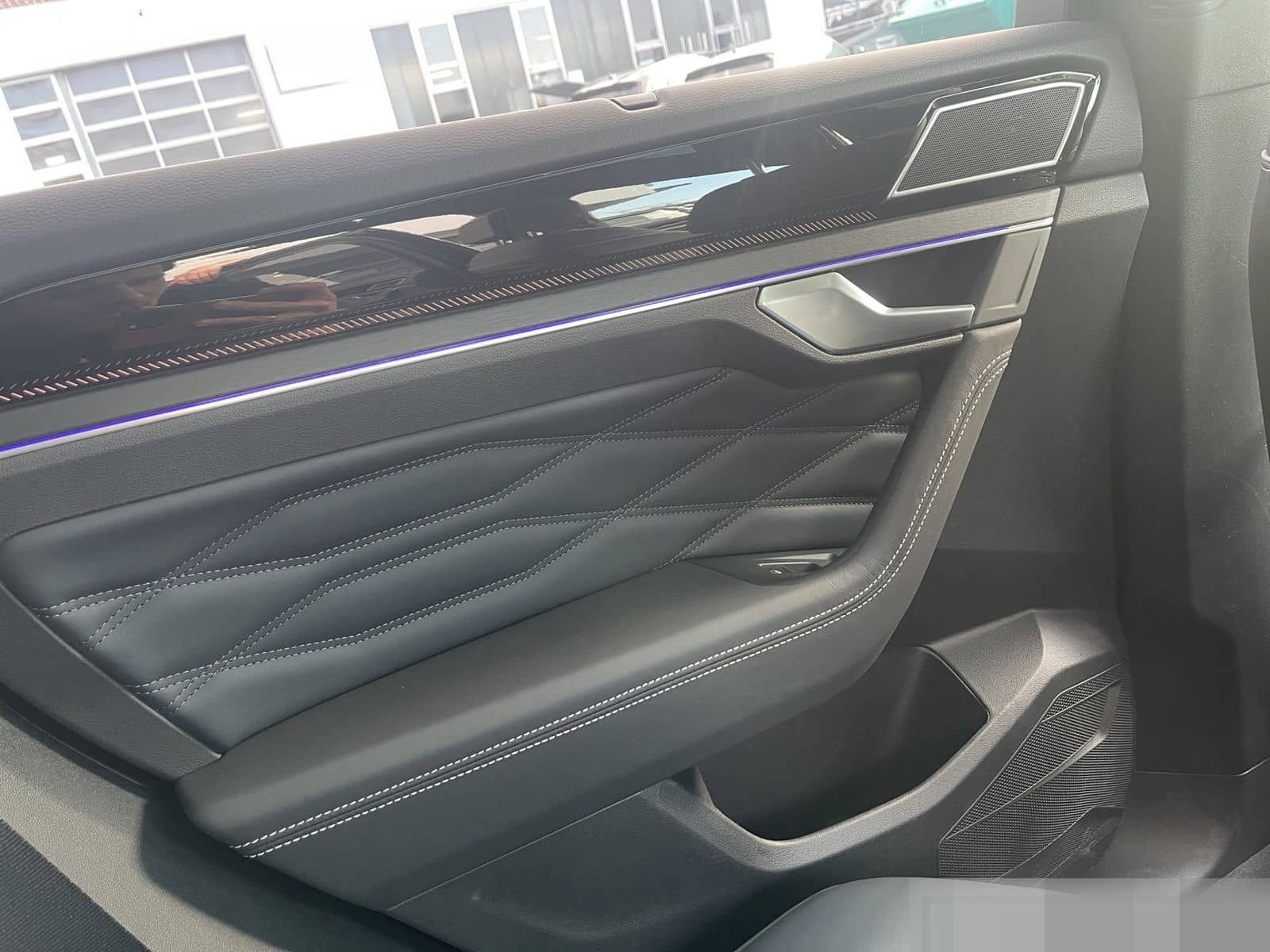 Volkswagen Touareg 3.0 TDI 210 kW 4Motion/R-Line/Mattlack foto 12